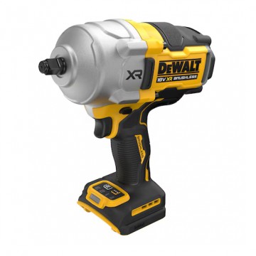 DEWALT 20V MAX XR®BRUSHLESS 1/2" HOG RING 1626NM IMPACT WRENCH IN TSTAK (BARE) DCF961NT