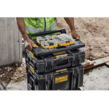 TOOL STORAGE